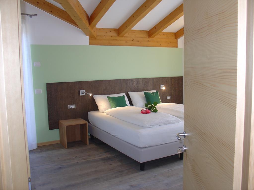 Agriturismo Girasole Fai della Paganella Oda fotoğraf
